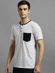 Kotty Men White Checked Henley Neck T-shirt