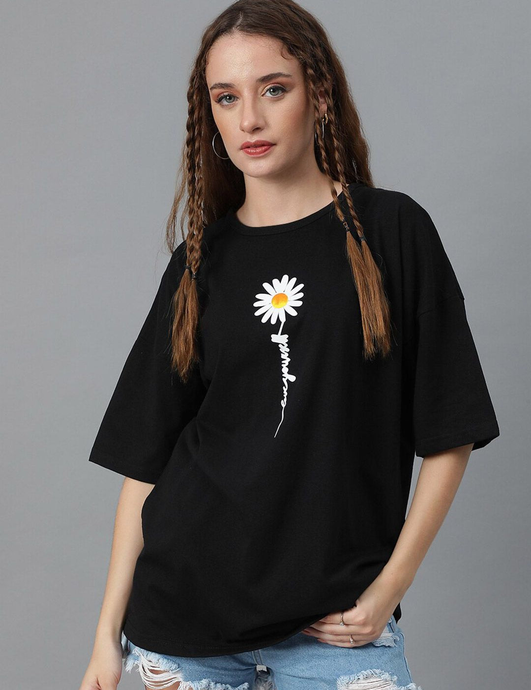 Kotty Graphic Printed Round Neck  Drop-Shoulder Sleeves Pure Cotton Oversized T-shirt