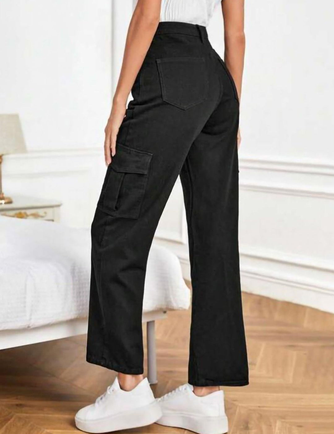 Kotty Women Jean Straight Fit High-Rise Clean Look Cropped Stretchable Jeans