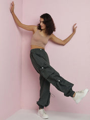 Kotty Women Solid Relaxed High-Rise Parachute Trousers