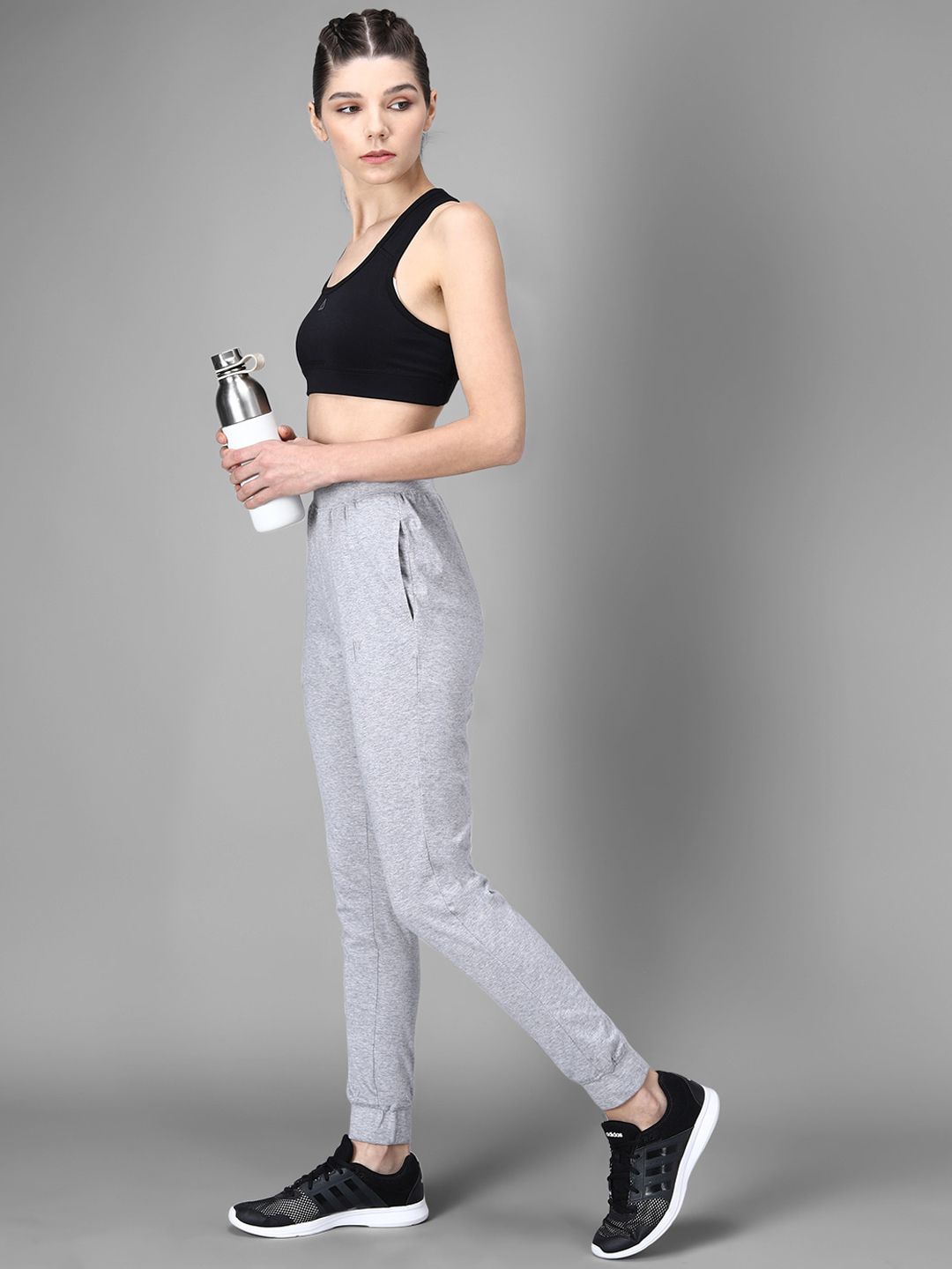 Kotty Women Grey Melange & White Printed Joggers