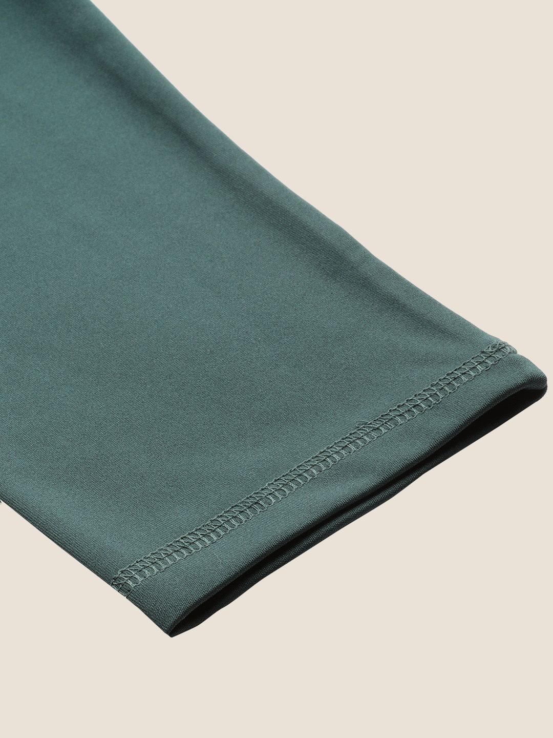 Kotty Women Green High-Rise Sports Bra & Tights