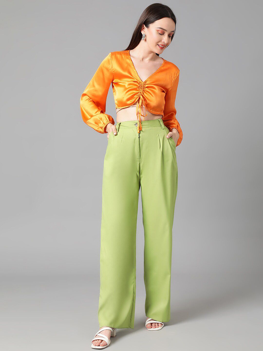 Kotty Women Green Relaxed Straight Leg Straight Fit High-Rise Easy Wash Pleated Trousers