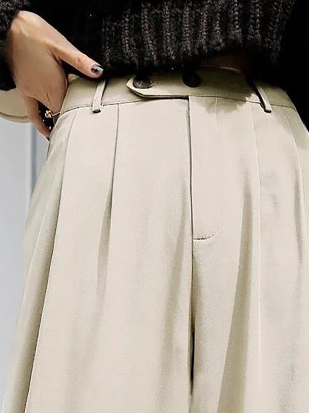 KOTTY BIZwear Women Relaxed Straight Leg Straight Fit Easy Wash Pleated Parallel Trousers