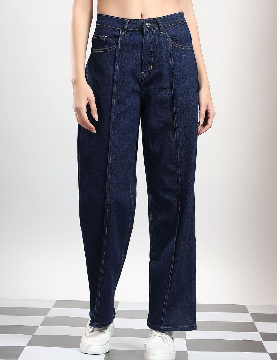 Kotty Women Straight Fit High-Rise Stretchable Jeans