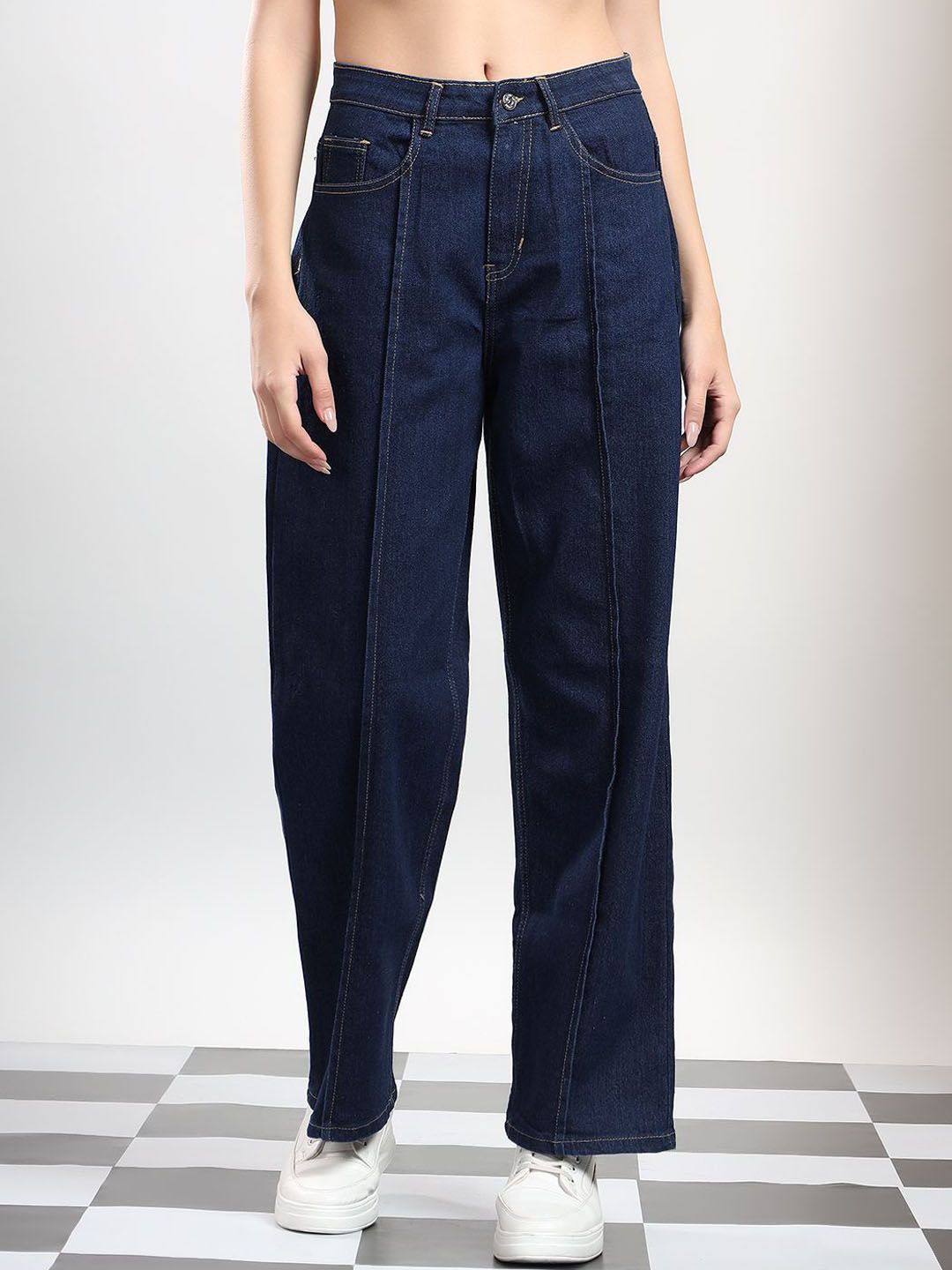 Kotty Women Straight Fit High-Rise Stretchable Jeans