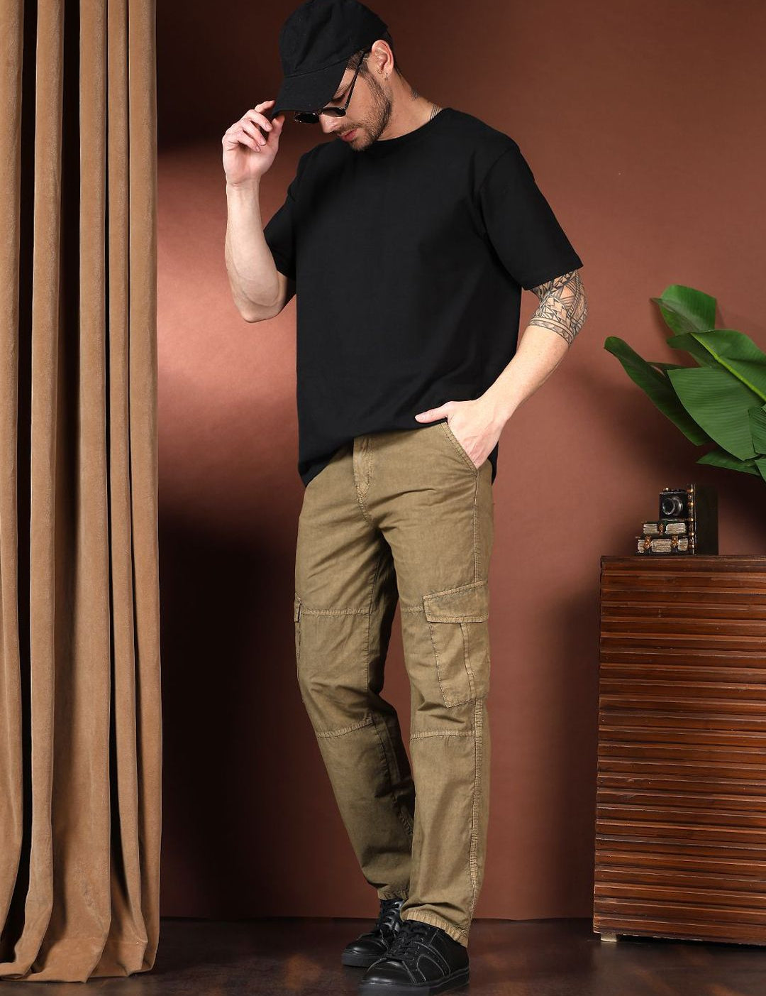 Kotty Men Relaxed Easy Wash Cargos Trousers