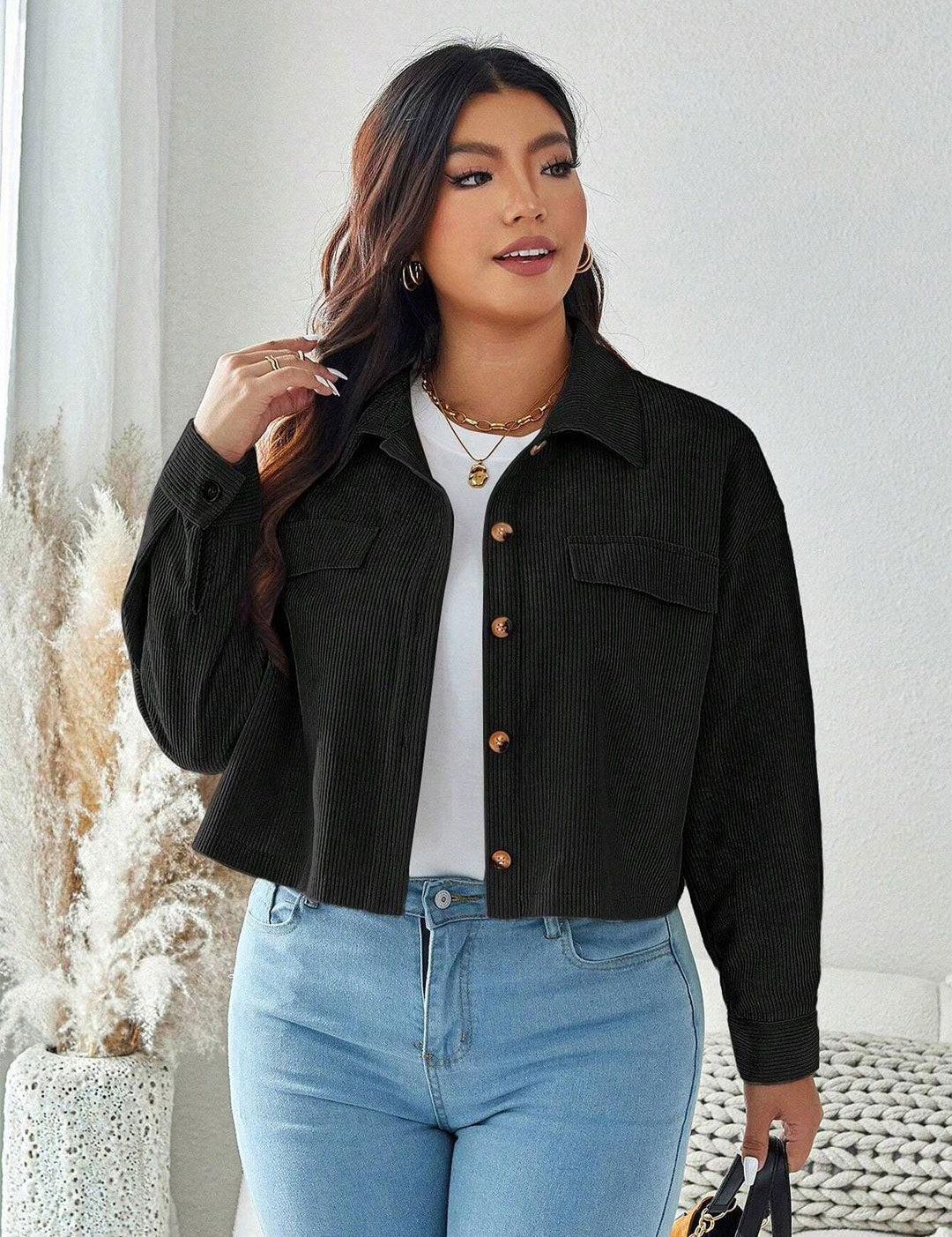 CURVE BY KOTTY Women Solid Spread Collar Regular Fit Casual Shirt