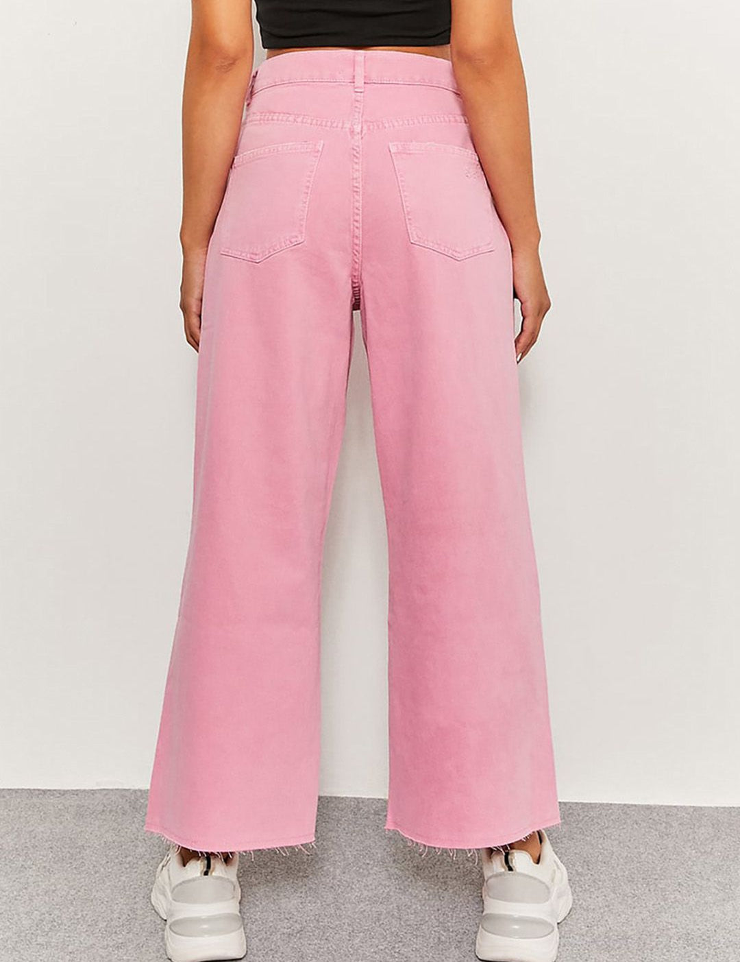 Kotty Women Flared High-Rise Slash Knee Stretchable Jeans