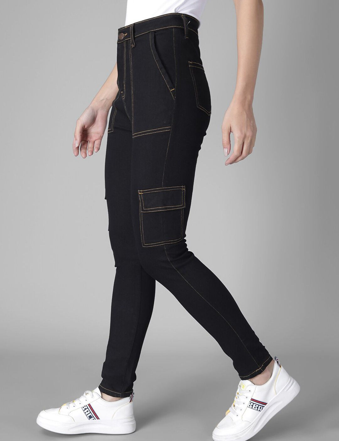 Kotty Women Black Skinny Fit Jeans