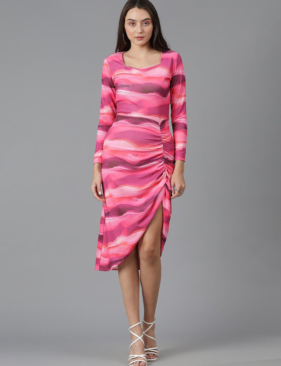 Kotty Printed Round Neck Three-Quarter Sleeves A-Line Midi Dress