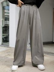 CURVE BY KOTTY Women Relaxed Straight Leg High-Rise Easy Wash Pleated Trouser