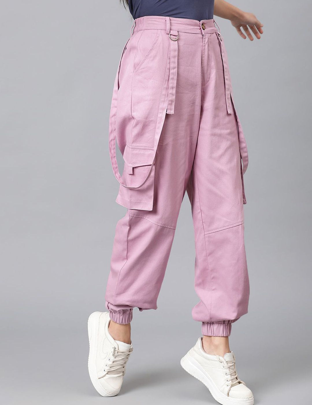 Kotty Women High-Rise Easy Wash Cotton Cargos Trousers