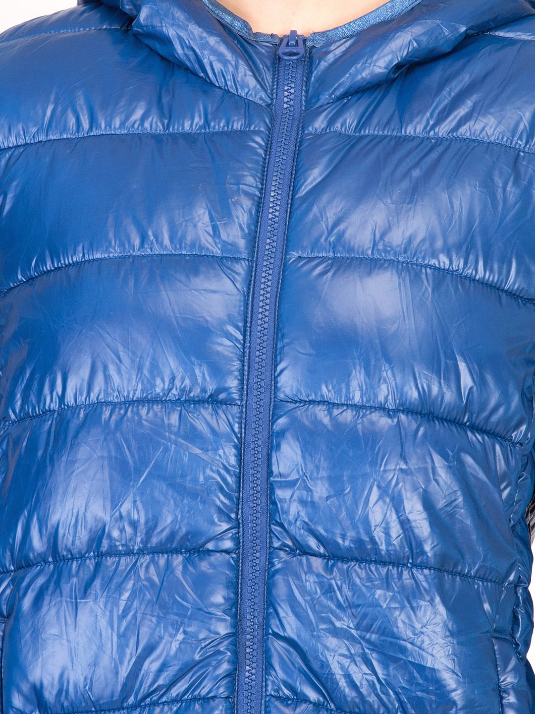 Kotty Women Blue Solid Insulator Hooded Puffer Jacket