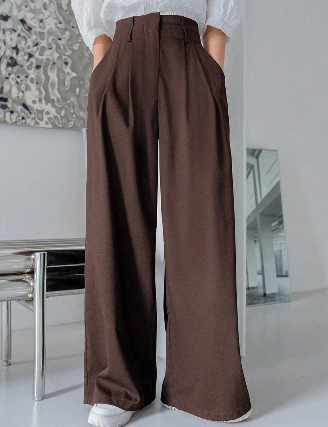 Kotty Women Brown Relaxed Straight Leg Straight Fit High-Rise Parallel Trousers