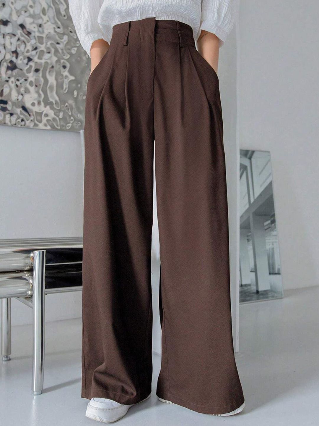 Kotty Women Brown Relaxed Straight Leg Straight Fit High-Rise Parallel Trousers