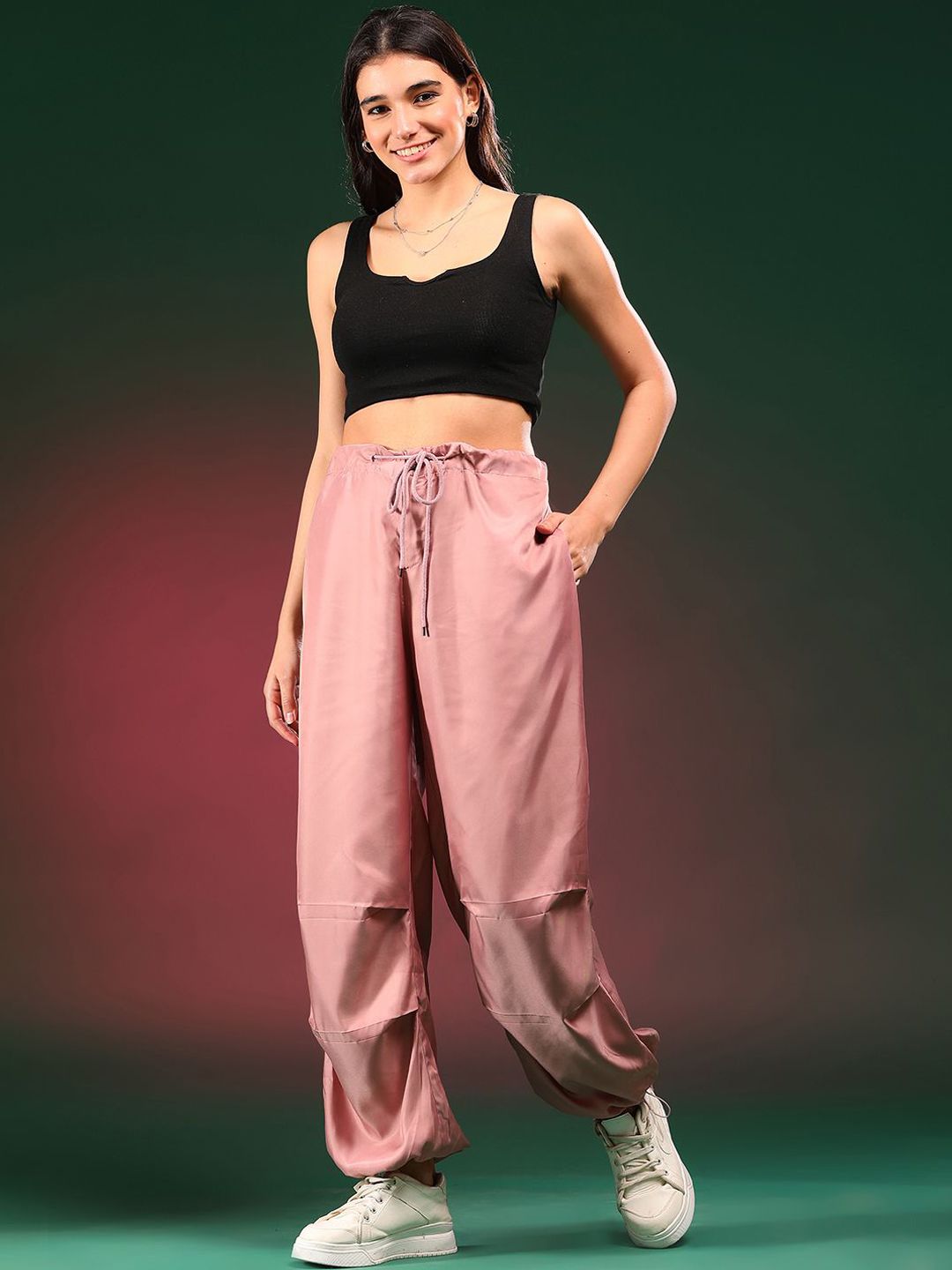 Kotty Women Solid Relaxed Loose Fit High-Rise Easy Wash Trousers