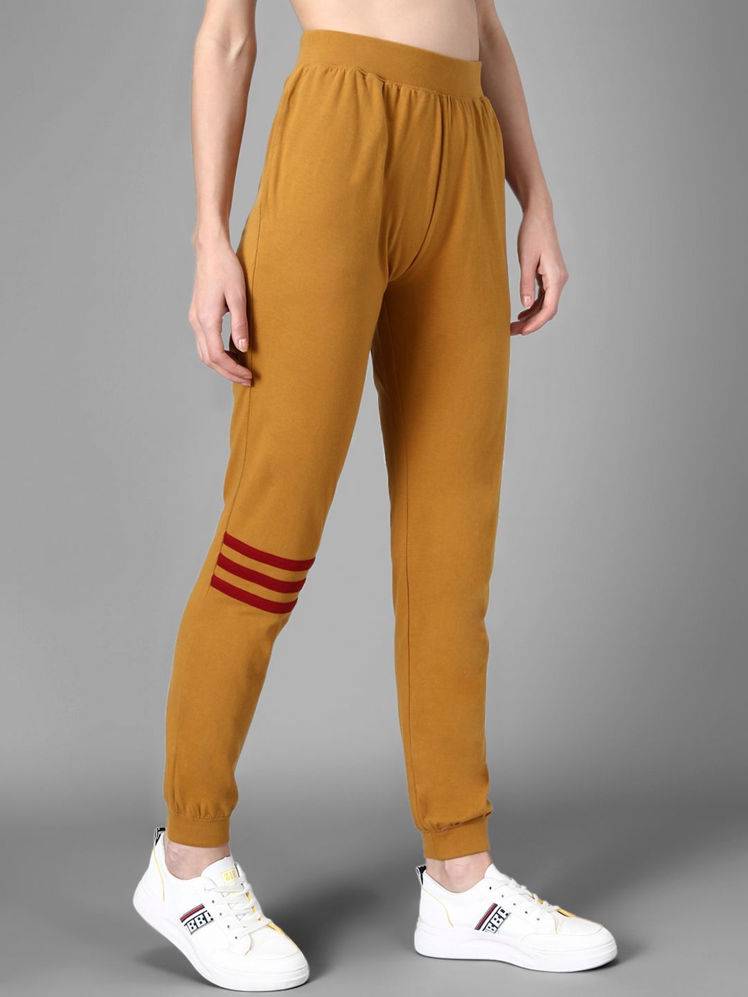 Kotty Women Mustard Yellow Solid Joggers