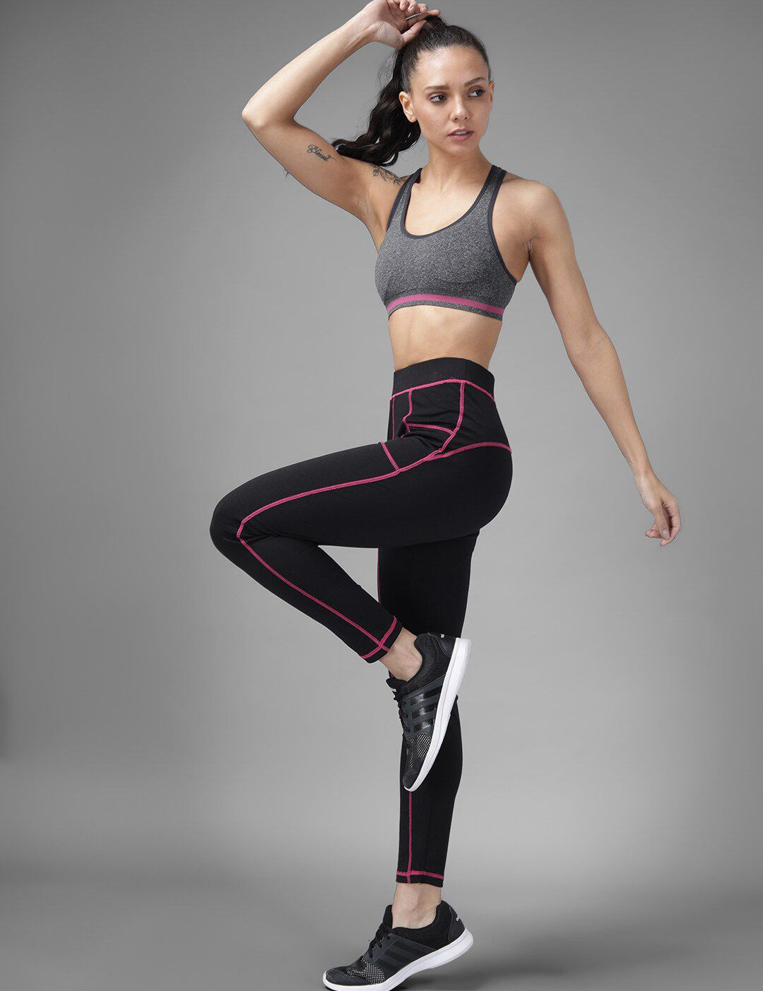 Kotty Women Black & Pink Patterned Tights