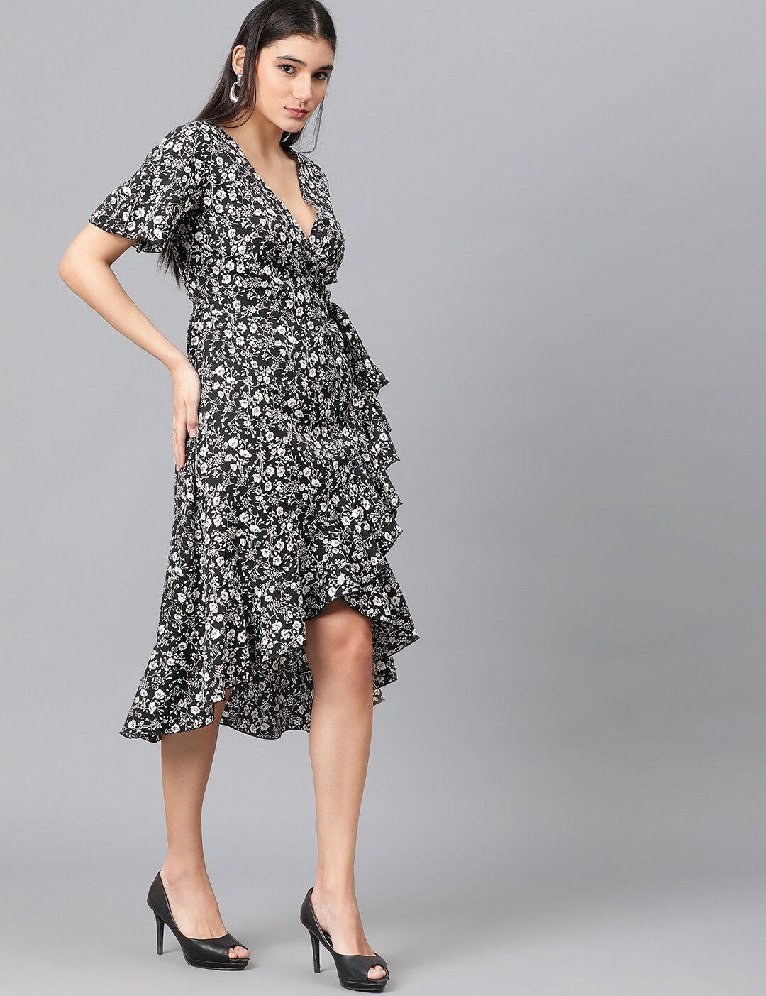 Kotty Floral Printed V-Neck Flared Sleeve High-Low Crepe Wrap Dress