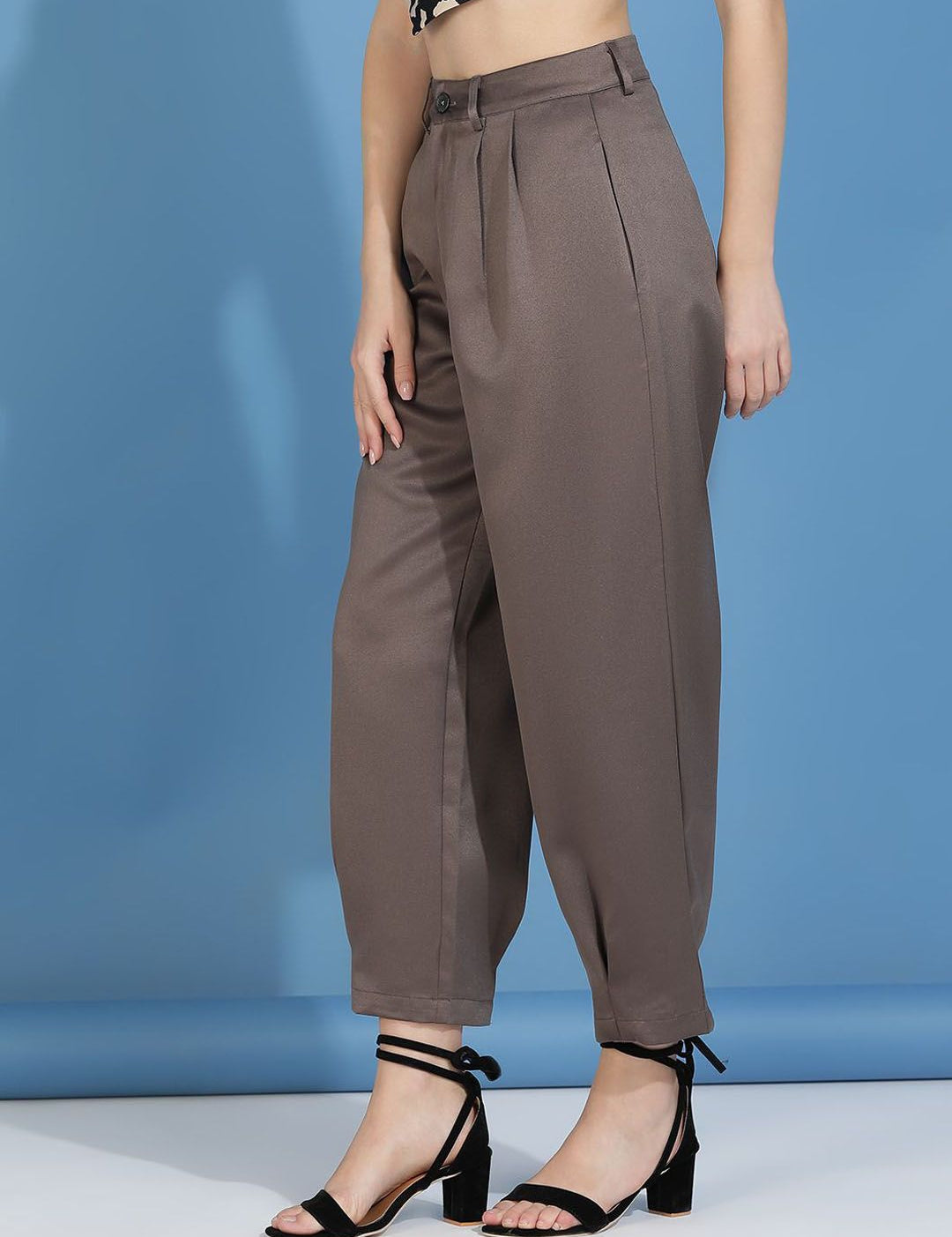 Kotty Women Relaxed High-Rise Easy Wash Pleated Peg Trousers