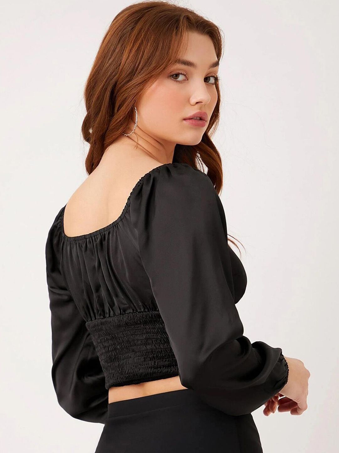 Kotty Black Sweetheart Neck Puff Sleeve Satin Fitted Crop Top