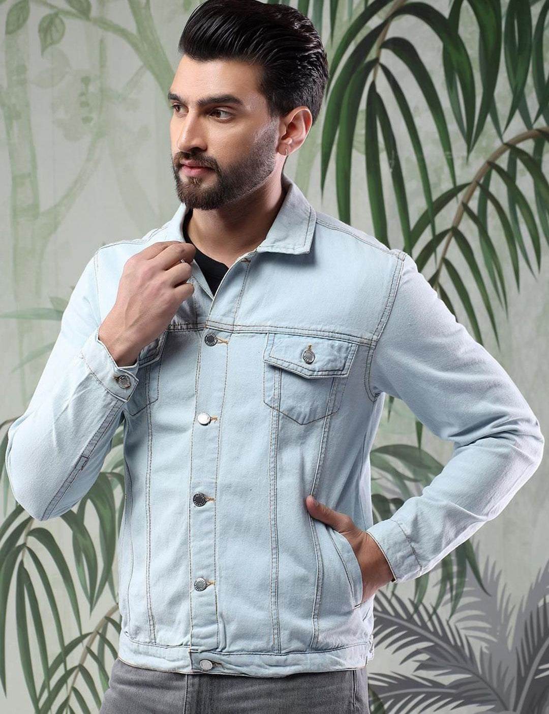 Kotty Men Solid Spread Collar Insulator Pure Cotton Denim Jacket