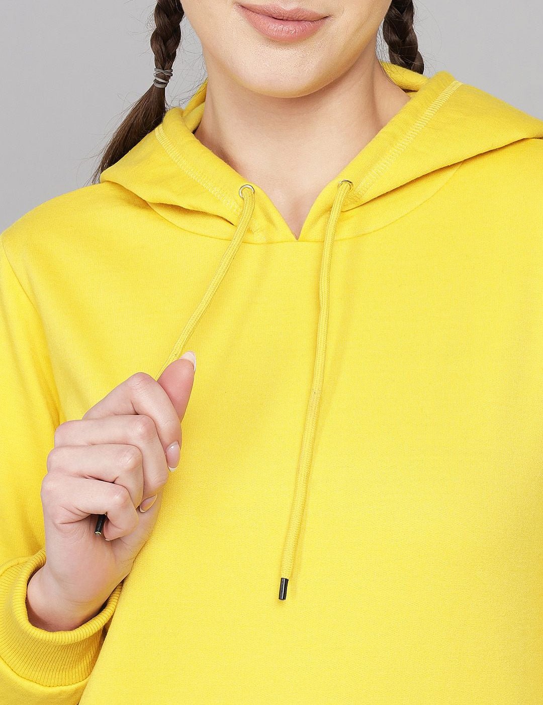Kotty Woman Yellow Hooded Sweatshirt and Sweatpant Set