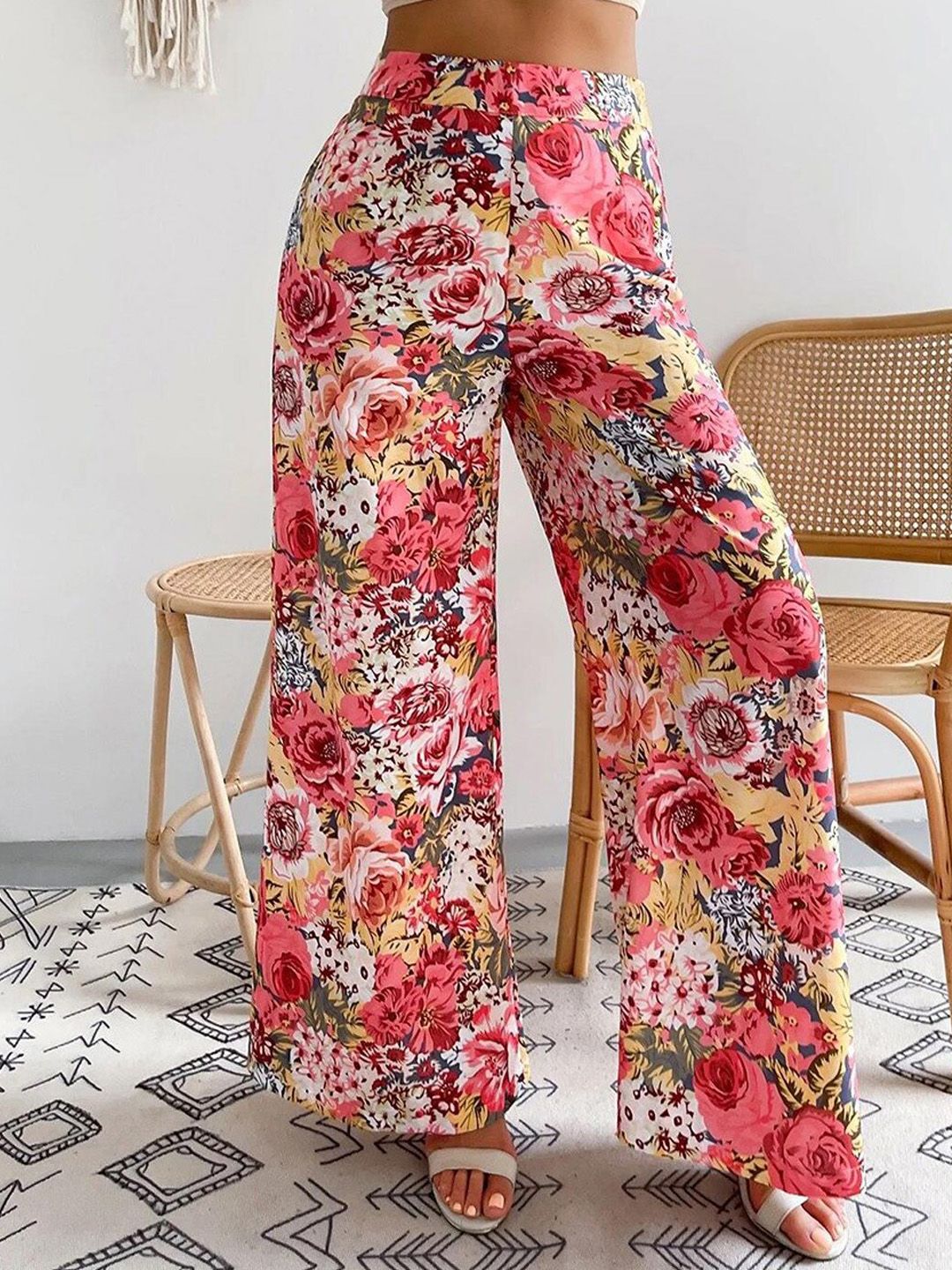 Kotty Women Pink Floral Printed Relaxed Flared High-Rise Easy Wash Trousers