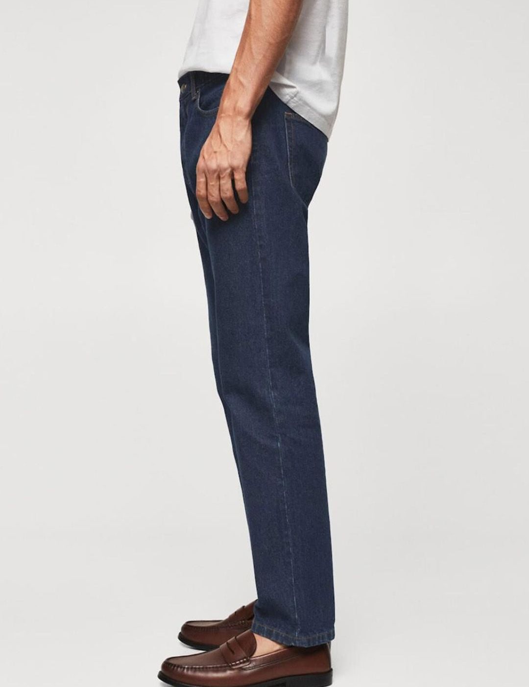 Kotty Men Slim Fit Low-Rise Clean Look Stretchable Cotton Jeans