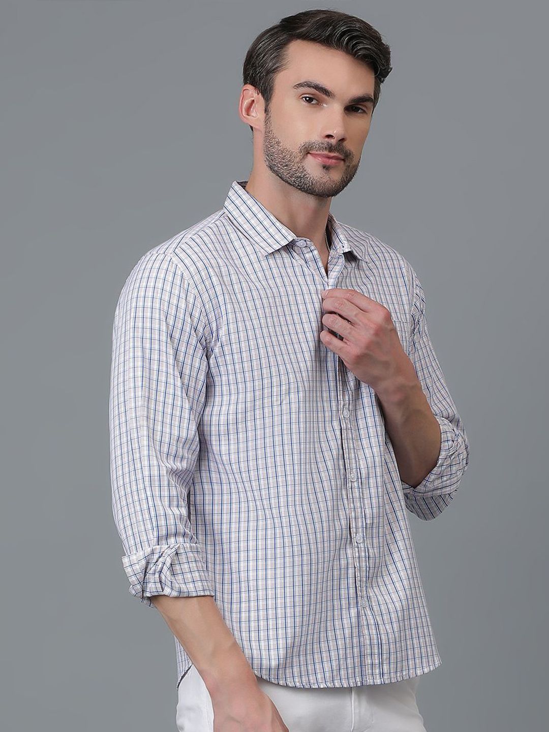 Kotty New Checked Spread Collar Casual Shirt