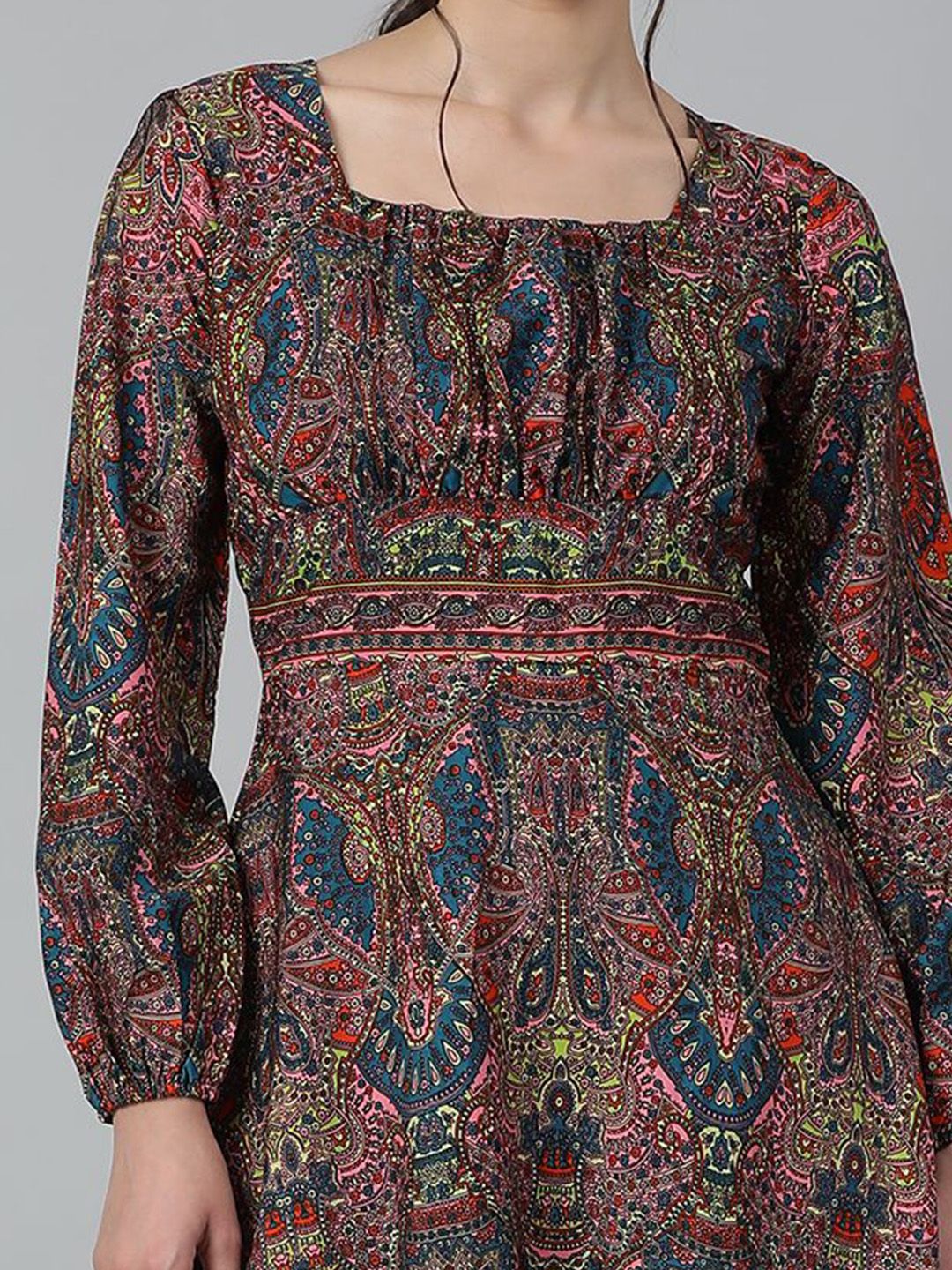 Kotty Ethnic Motifs Printed Square Neck Puff Sleeves Fit & Flare Dress