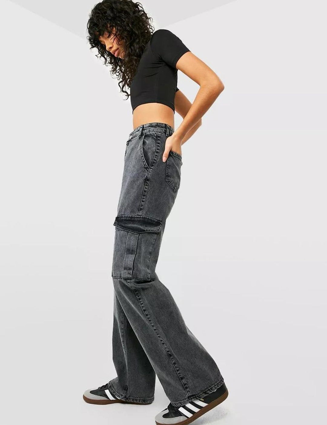 Kotty Women Grey Jean Straight Fit High-Rise Heavy Fade Stretchable Jeans