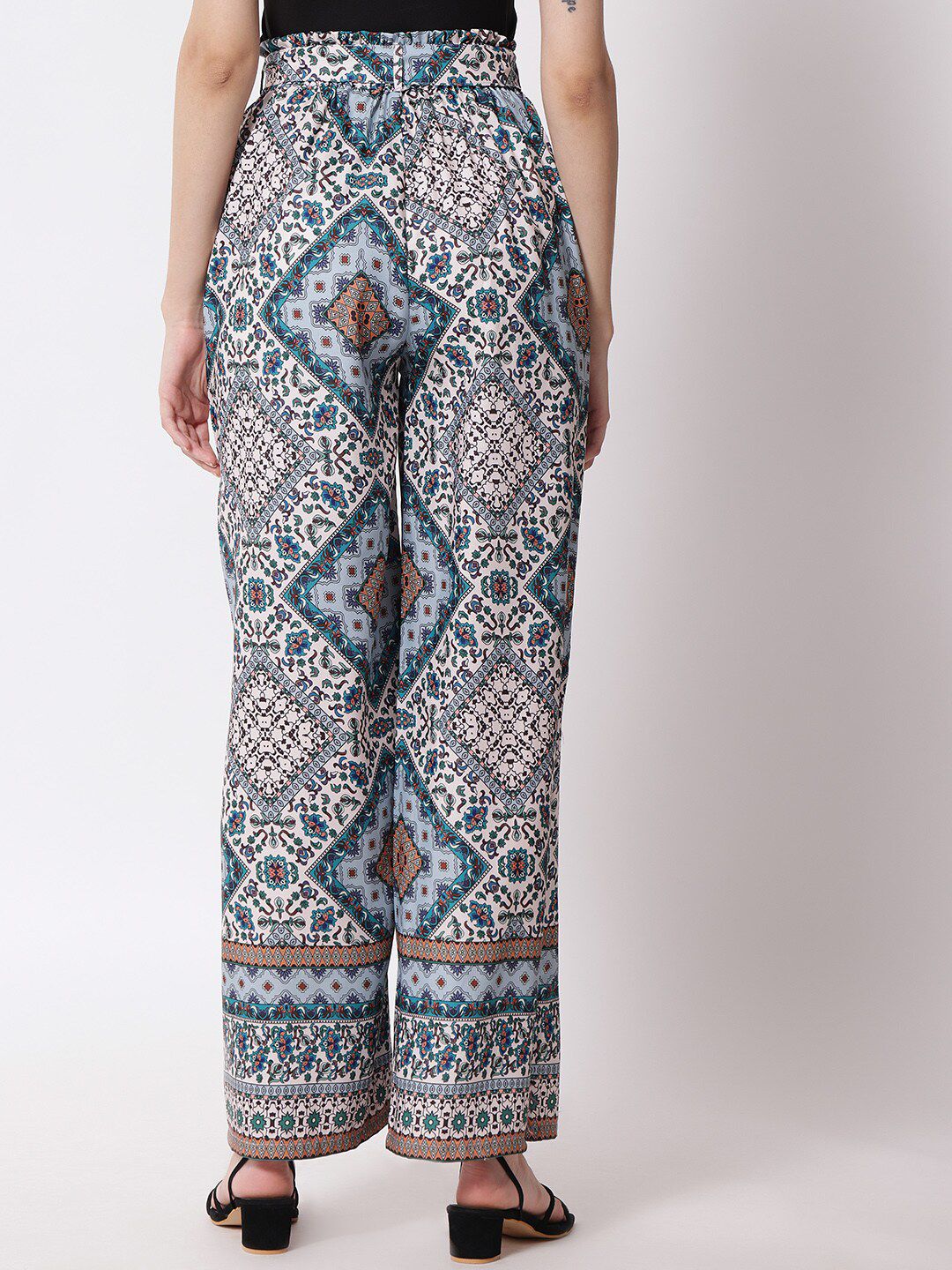 Kotty Women Blue and White Ethnic Motifs Printed Relaxed High-Rise Easy Wash Trousers