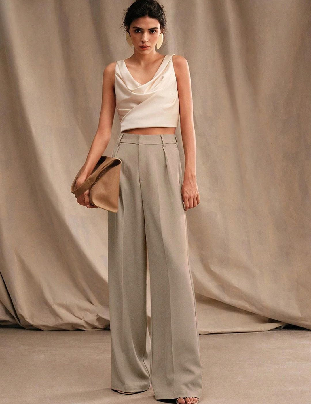 Kotty Women Relaxed Straight Fit Pleated Trousers