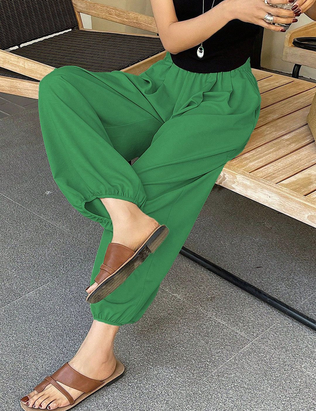 Kotty Women Relaxed Fit High-Rise Balloon Pants Trousers with Elasticated Hem