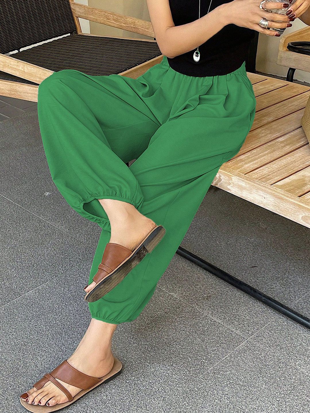 Kotty Women Relaxed Fit High-Rise Balloon Pants Trousers with Elasticated Hem