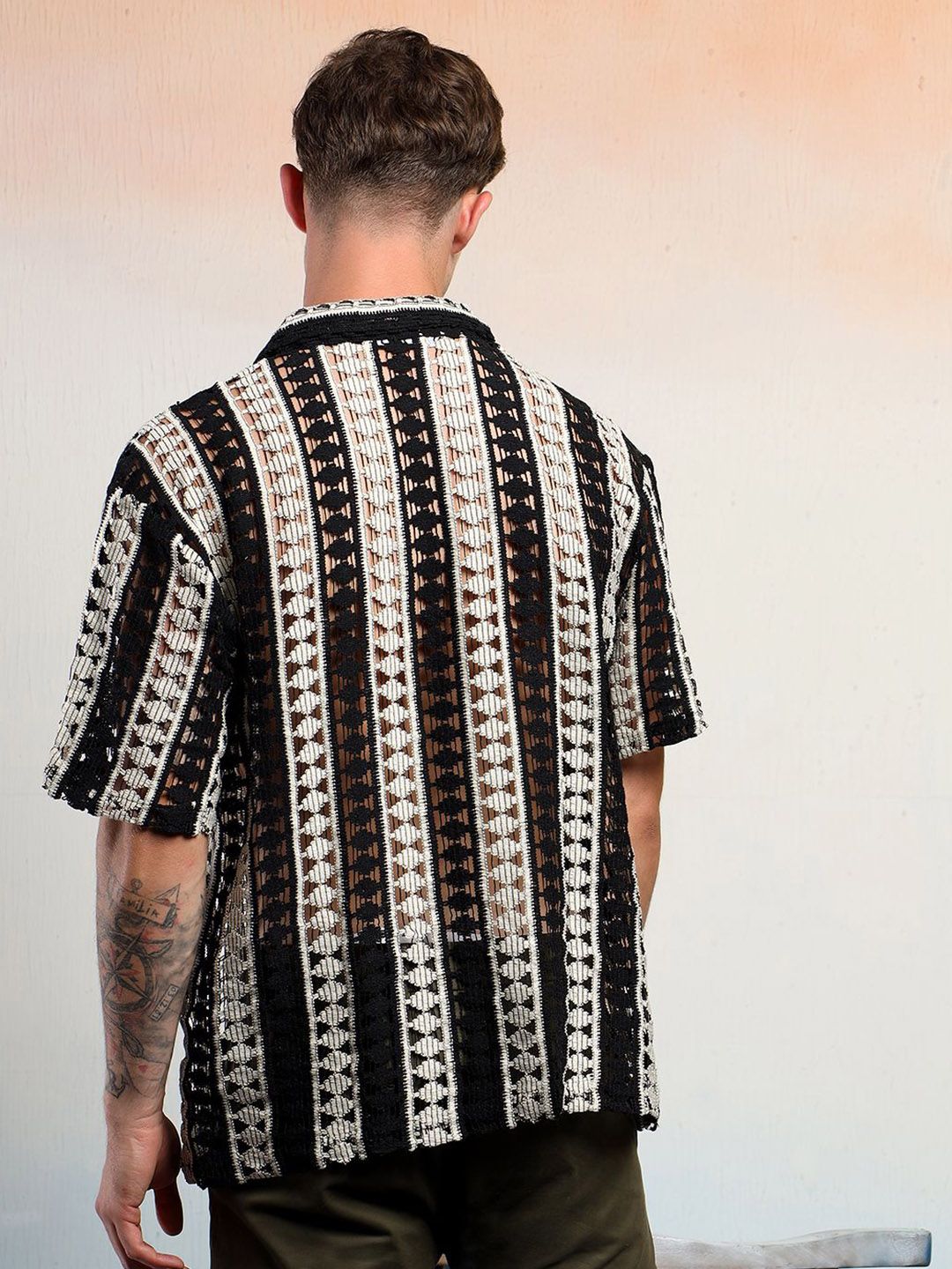 Kotty Men Vertical Stripes Self Design Cotton Sheer Casual Shirt
