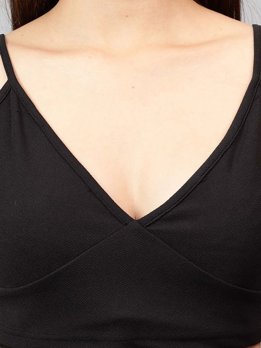 Kotty Women Solid V-Neck Top