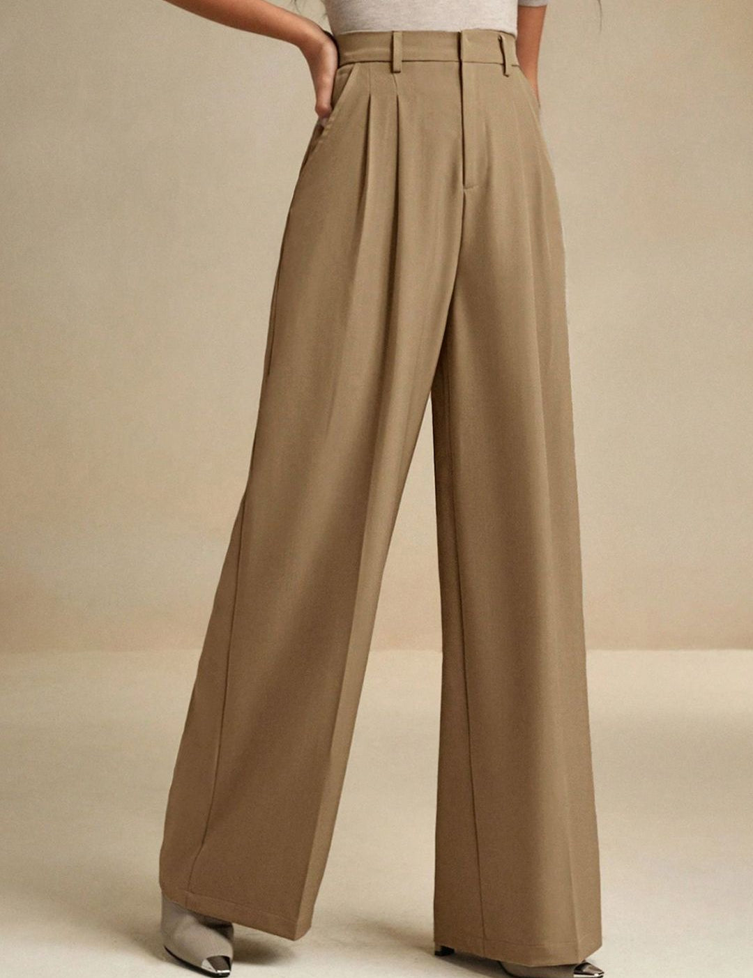 Kotty Women High-Rise Trousers