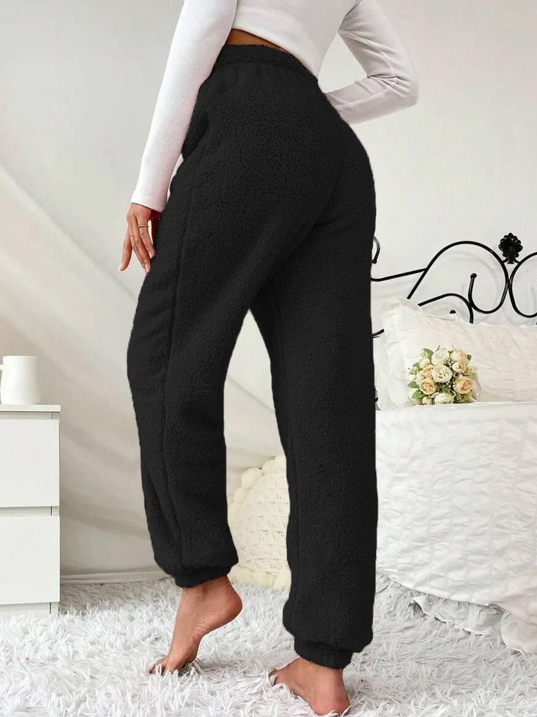 Kotty Women High-Rise Easy Wash Lounge Pants