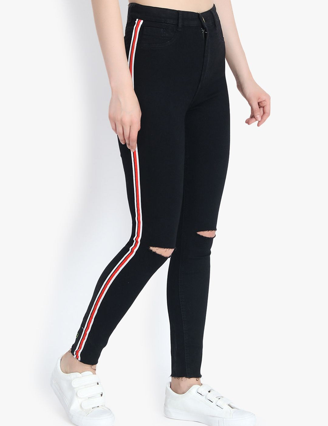 Kotty Women Black Skinny Fit High-Rise Slash Knee Jeans