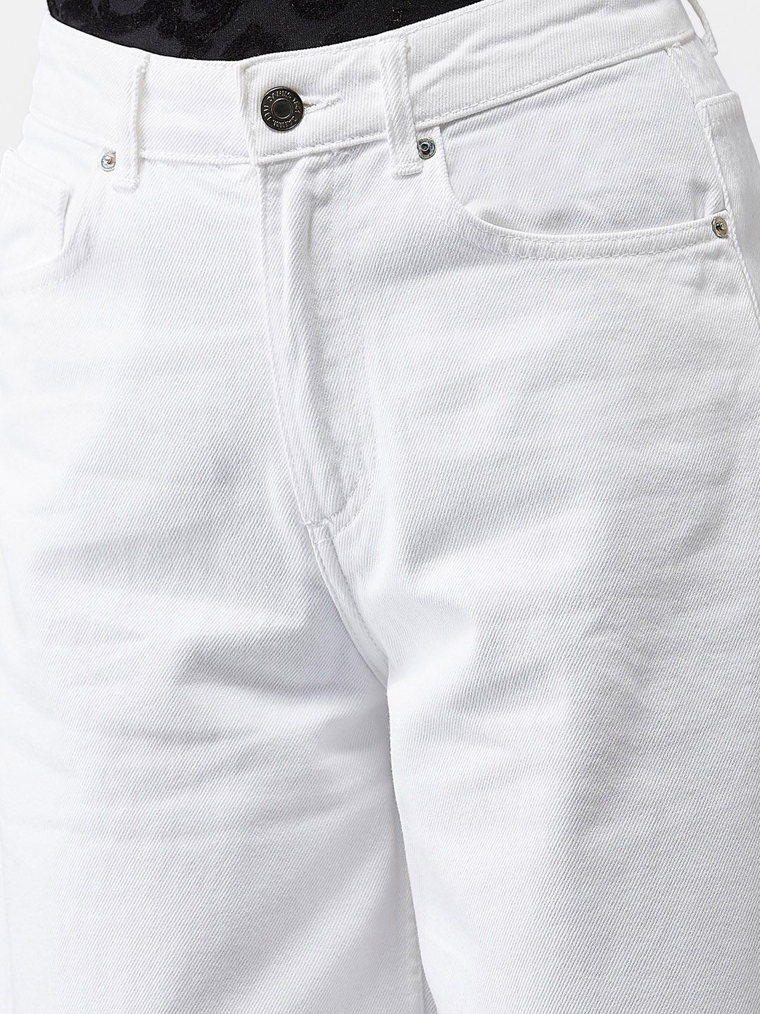 Kotty Women White Flared High-Rise Clean Look Jeans