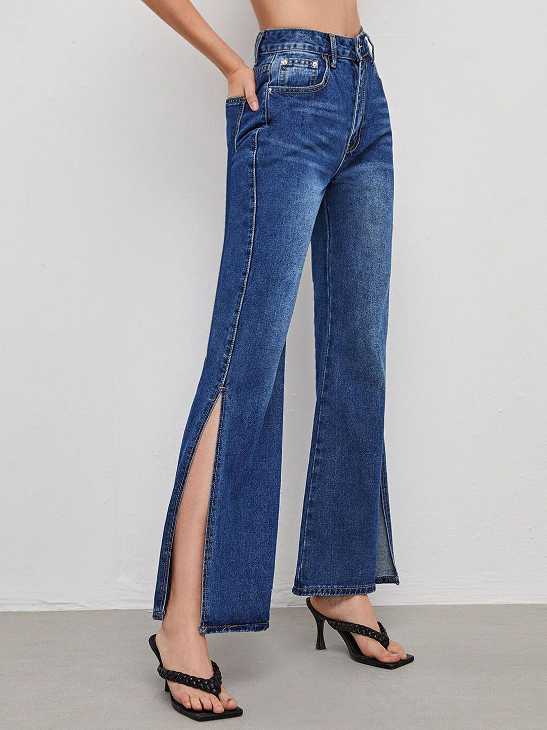 Kotty Women Jean Flared High-Rise Light Fade Stretchable Jeans