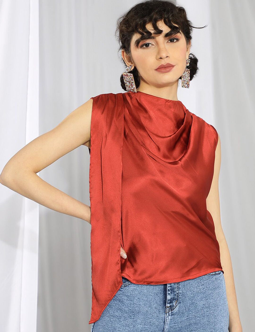 Kotty Red High Neck Sleeveless Pleated Detail Satin Top