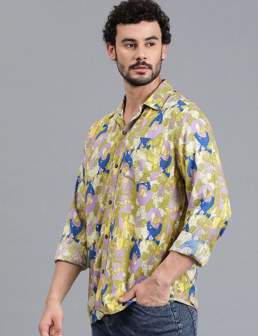 Kotty New Relaxed Fit Abstract Printed Casual Shirt
