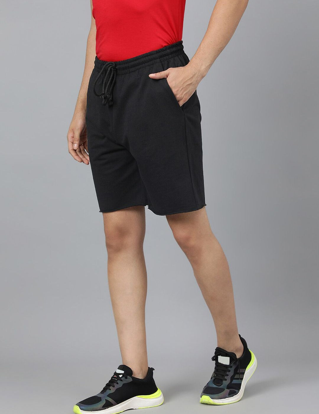 Kotty Men Black Mid-Rise Regular Shorts