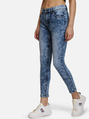 Kotty Women Blue Super Skinny Fit Mid-Rise Clean Look Jeans