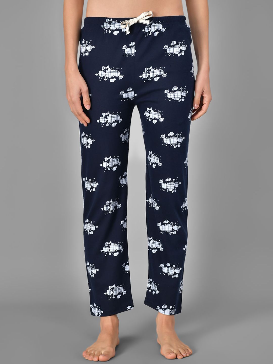 Kotty Women Blue & White Printed Night Suit