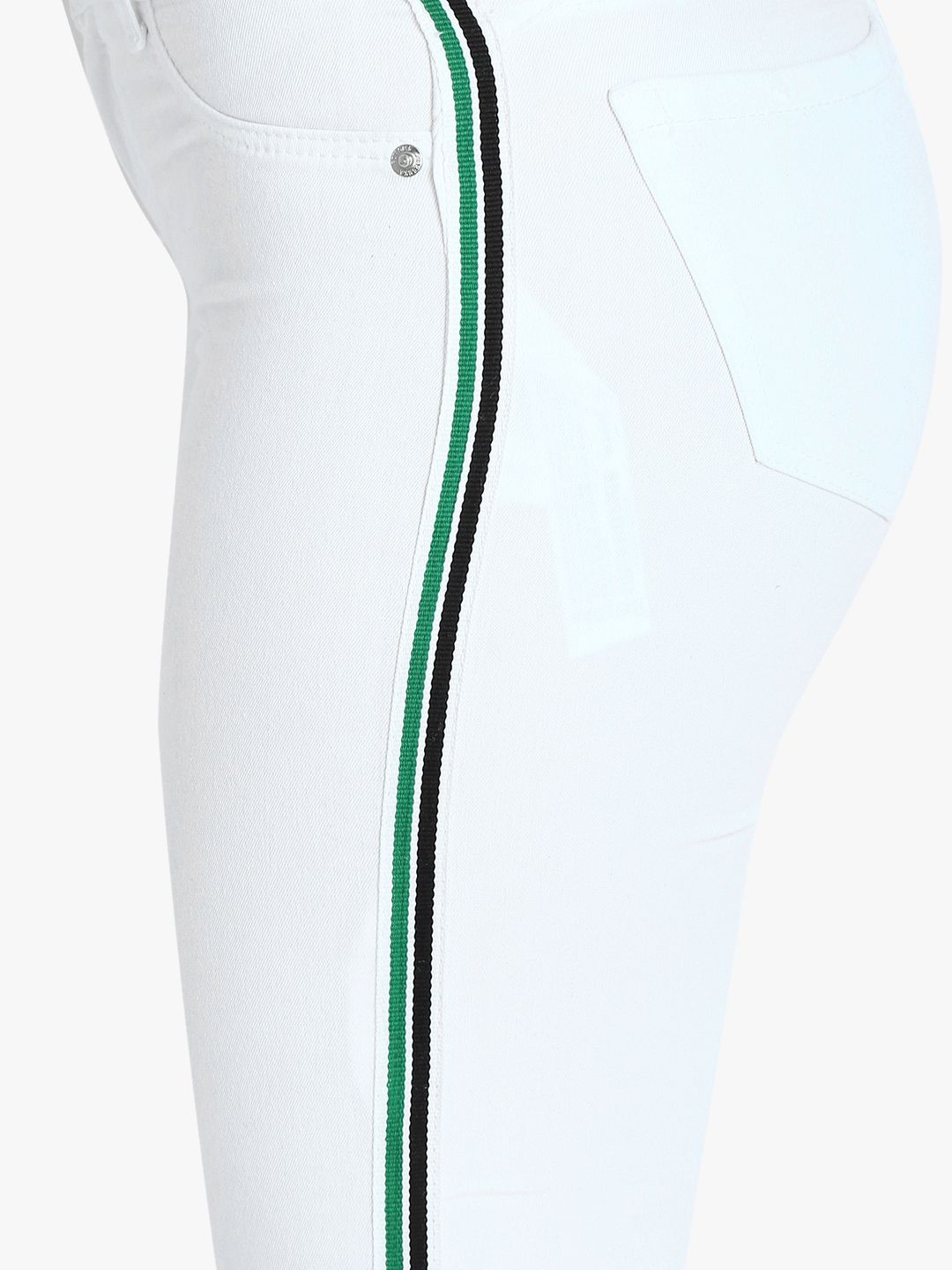 Kotty Women White Skinny Fit High-Rise Clean Look Stretchable Jeans